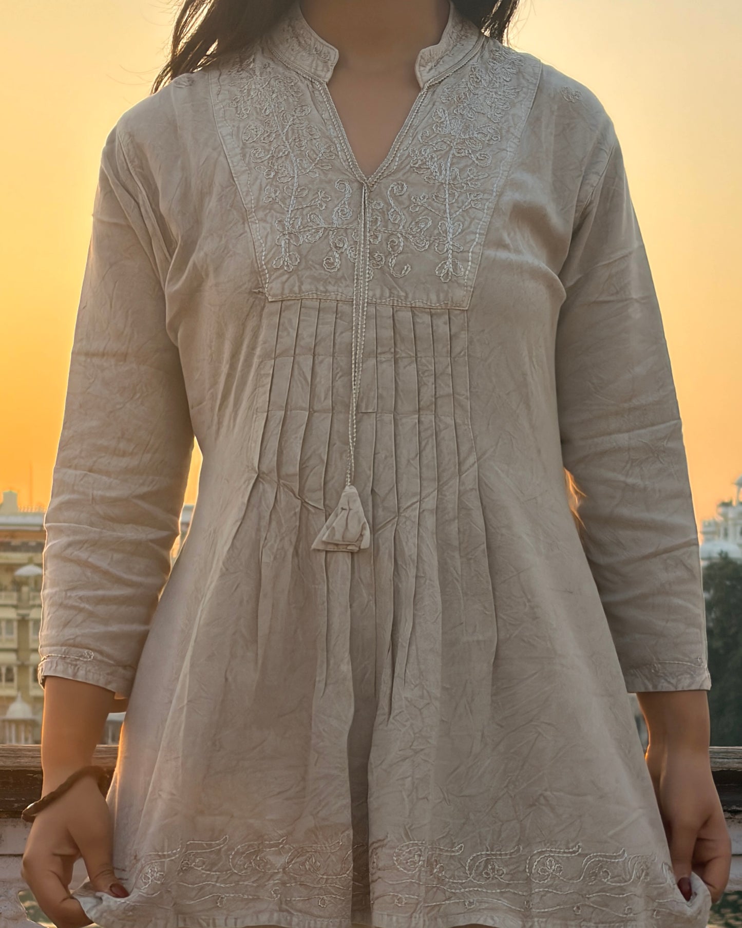 Udisha in Beige