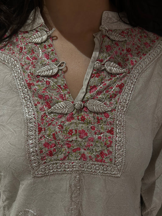 Chandni in Beige